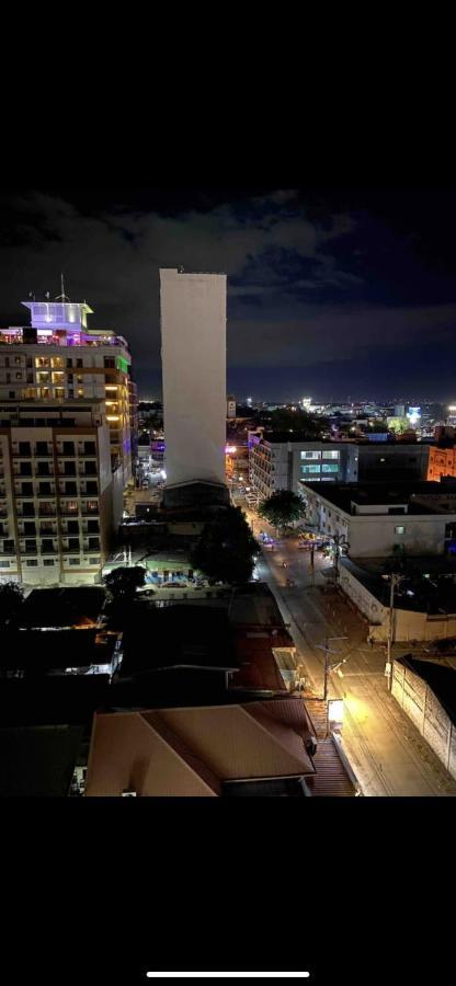 Walking Street Condo Beautiful 1 King Bedroom 安吉利斯 外观 照片